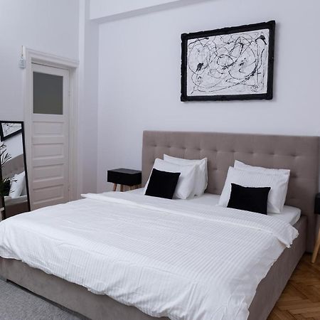 부쿠레슈티 Color Aparments Coposu Blv 아파트 외부 사진