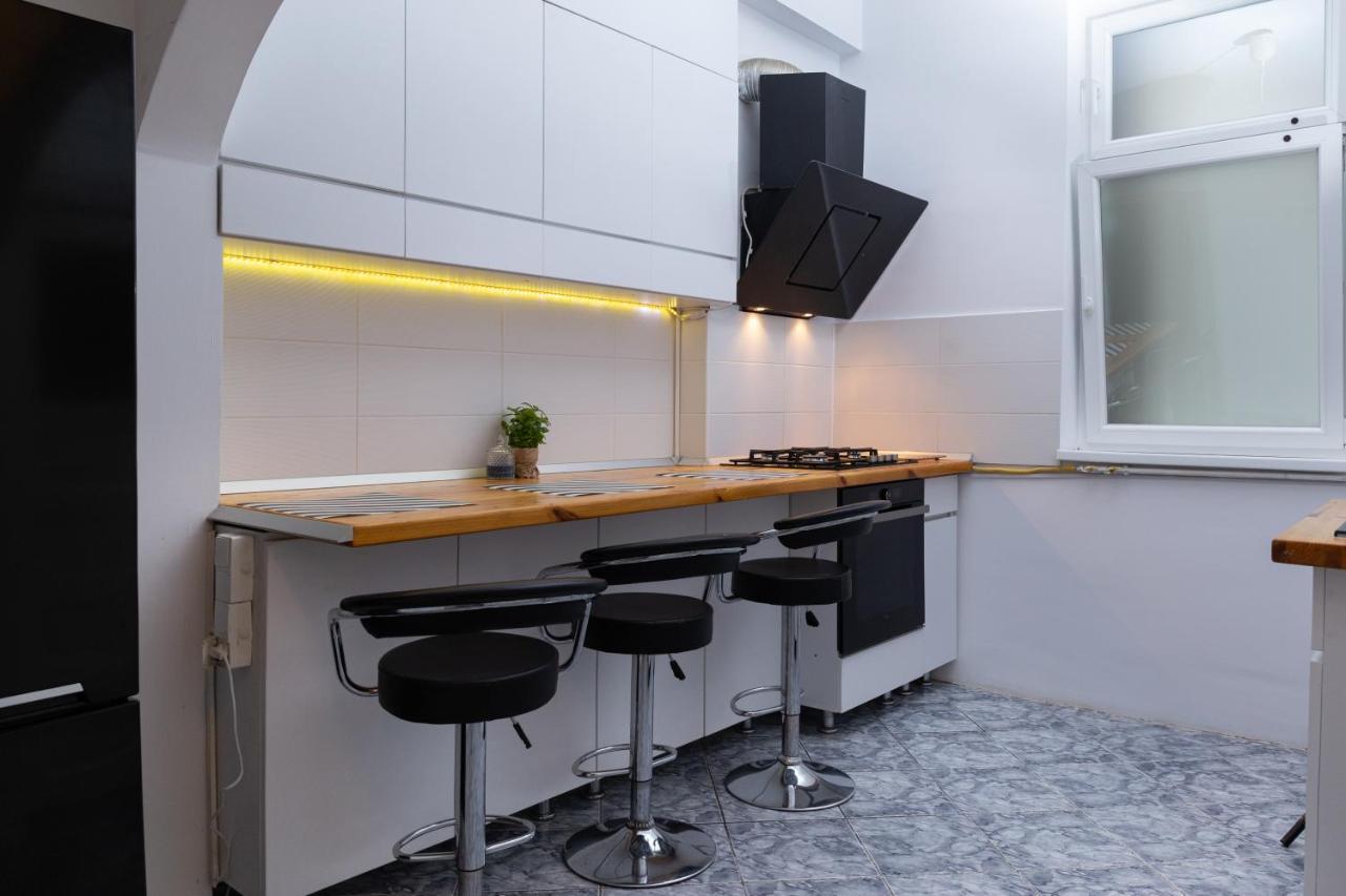 부쿠레슈티 Color Aparments Coposu Blv 아파트 외부 사진