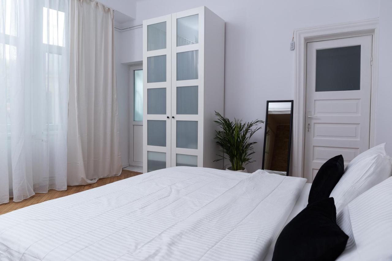 부쿠레슈티 Color Aparments Coposu Blv 아파트 외부 사진
