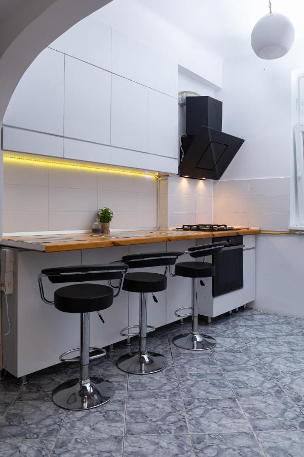 부쿠레슈티 Color Aparments Coposu Blv 아파트 외부 사진