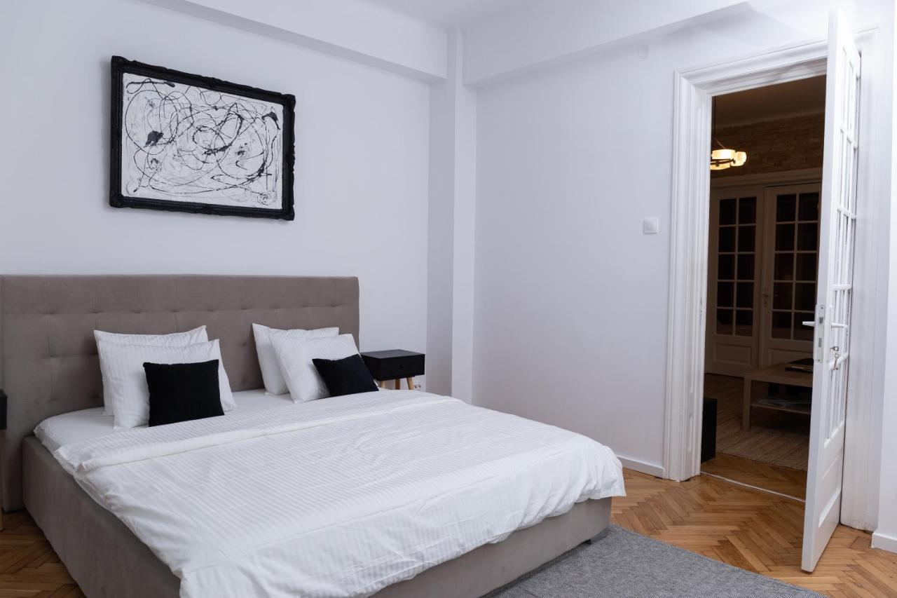 부쿠레슈티 Color Aparments Coposu Blv 아파트 외부 사진
