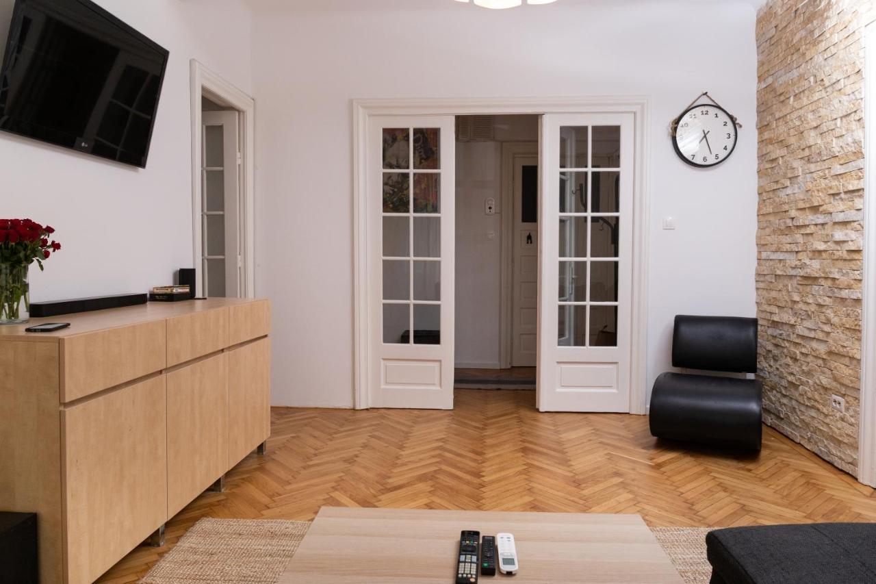 부쿠레슈티 Color Aparments Coposu Blv 아파트 외부 사진